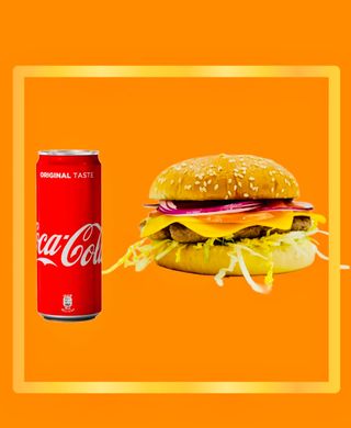 Cheese burger e bibita in omaggio