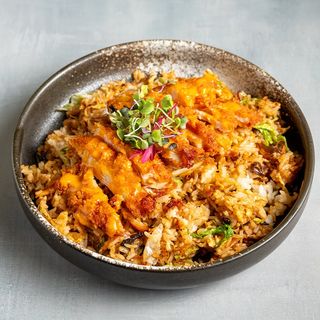 Yakimeshi De Torikatsu (Pollo)