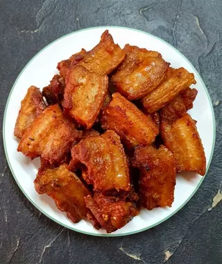 Porc Grillé Avec Attiéké