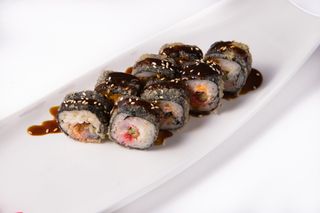 Темпура лосось и угорь