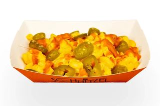 Mac & Cheese cu Jalapeno cu sos de rosii