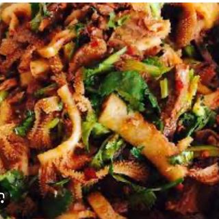 Trippa di vitello in salsa piaccante