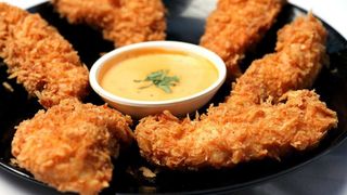 Platou crispy 10buc cu cartofi pai si sos