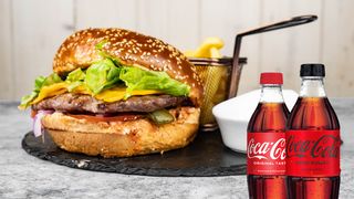 Cheeseburger + Coca-Cola 0.5l/Coca-Cola Zero 0.5l