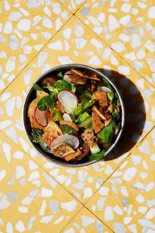 Ensalada Fattoush.