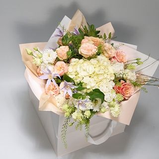 Buchet Premium Box Season