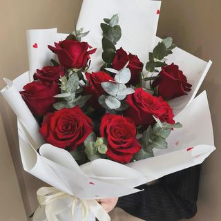 Buchet elegant trandafiri 