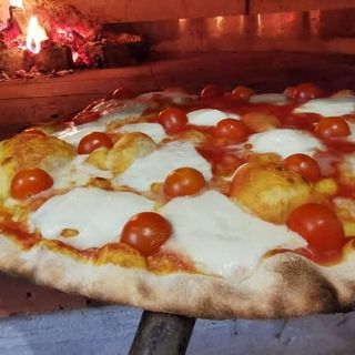 Parmeńska z fetą duża 36cm