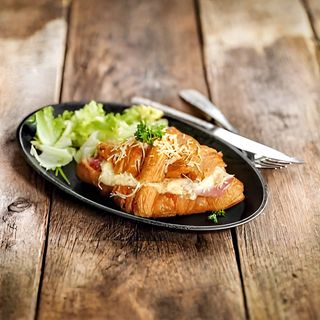 Croissant  Escalope Panne