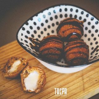 Croquetes de Alheira e Queijo Amanteigado