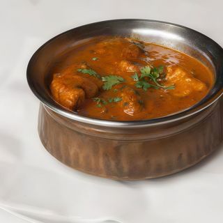 36. Chicken Madras (picante)