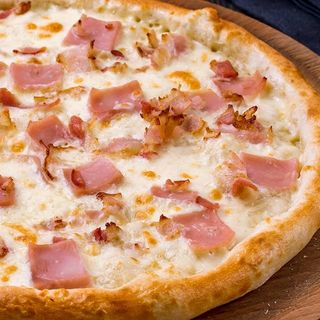 Pizza Carbonara