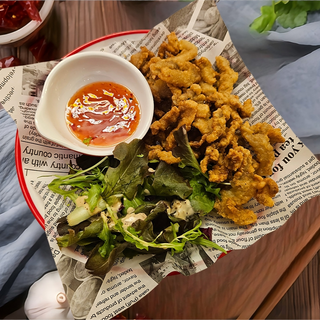 Cerdo crujiente frito 炸小酥肉