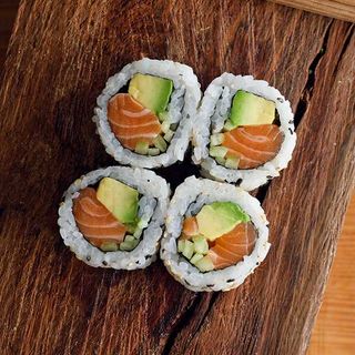 Uramaki Califórnia (4un)