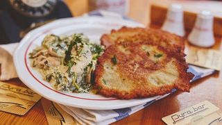 Kurak na lazurowym - pyra z pieca