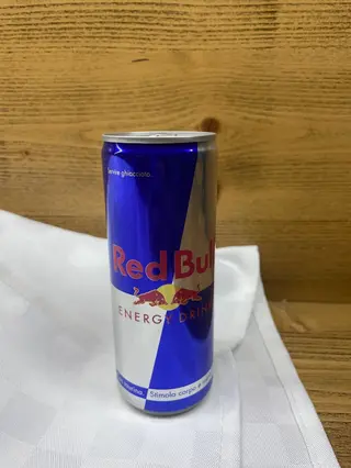 Red Bull lattina