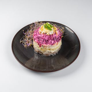 Śledzik pod pierzynką 250g