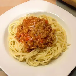 Spaghetti boloñesa