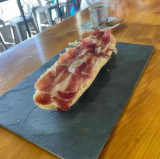 Tostada de Jamón