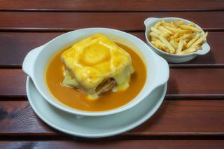 Francesinha Porco