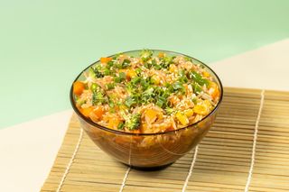 ბრინჯი ბოსტნეულით 