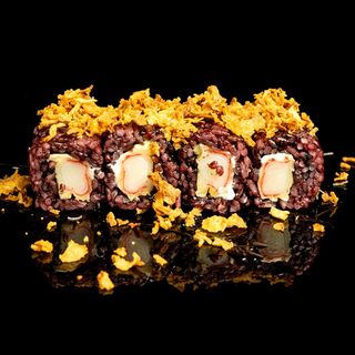 Uramaki black cipolla roll 