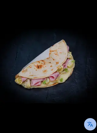 Piadina prosciutto crudo e mozzarella fior di latte