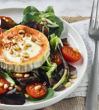 Ensalada de cabra