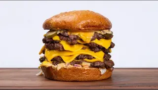 Classic Smash Cheeseburger 6