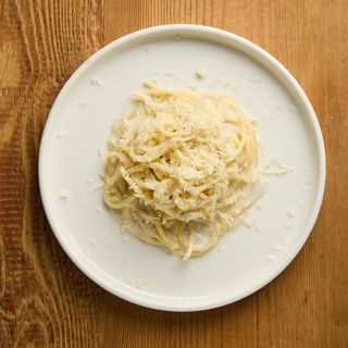 Spaghetti cacio e pepe