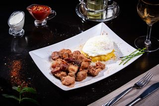 Tochitură moldovenească