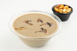 Supa crema de ciuperci cu trufe 