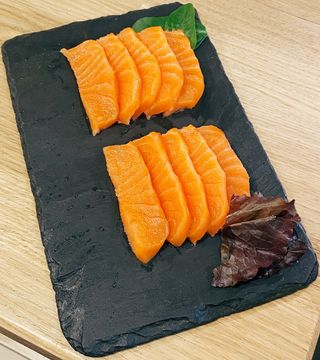 Sashimi De Salmón (10 Uds.)