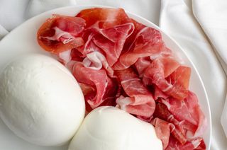 Crudo di Parma con bocconcino