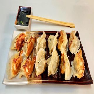 Empanadillas Chinas Fritas (12 Uds.)