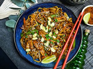 Рамен локшина з вершковим карі (400g)