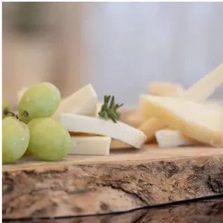 TAGLIERE DI FORMAGGI