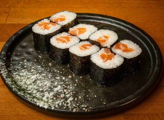 Maki de salmón