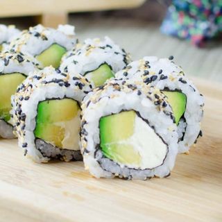 Uramaki Avocado Roll