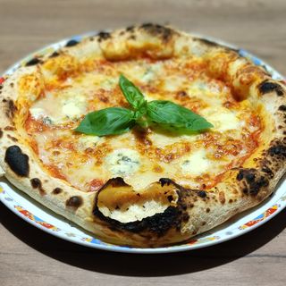 Пица Куатро Формаджи (650г)