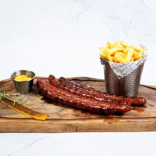 Domaća dimljena kobasica