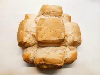 Pan De Cantos