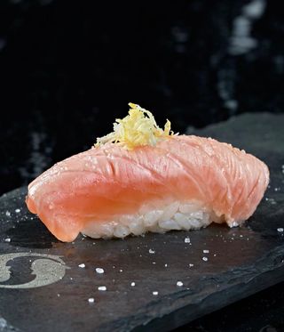 Niguiri braseado 1 unidade 