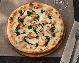 Pizza spanac și creveți