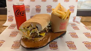 Menù Big Saloon Burger + Patatine Classiche + Bevanda