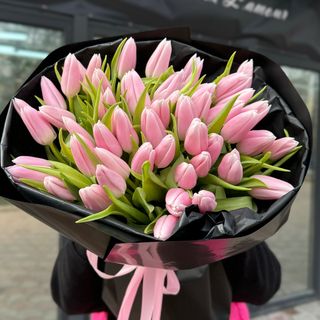 51 рожевий тюльпан 