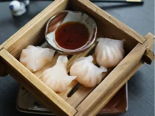 13.  Gyoza Ebi -  4 pezzi
