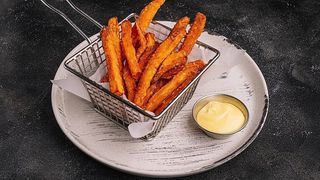 Батат фрі (180/30 г)