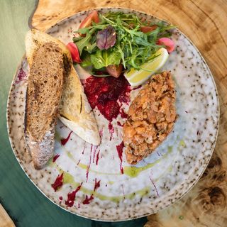 Тартар з лосося (150г)