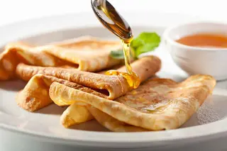 Crêpe con miele e noci